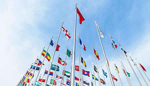 全世界一共有198面国旗，为何没有国家敢用紫色？-第1张图片-今日热点分享